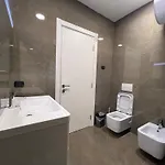 Downtown Grand Comfort Daire Tiran