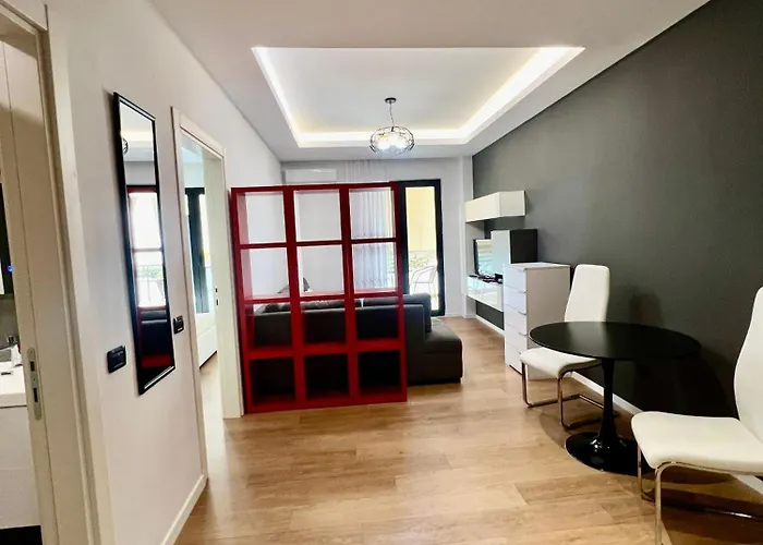 Downtown Grand Comfort Lägenhet