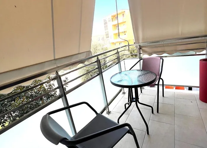 Downtown Grand Comfort